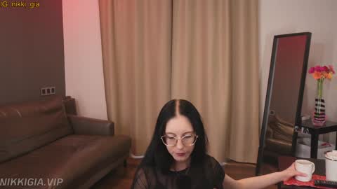 Snapshot of girl_i_am chatting on March 2026 04:36:01 PM Nikki online show from March 2026 04:36:01 PM