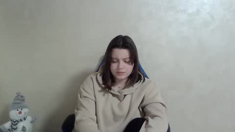 girl_leya online show from December 2024 11:17:01 PM