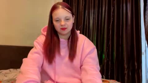 Snapshot of girl_shy07 chatting on May 2026 05:10:01 PM girl_shy07 online show from May 2026 05:10:01 PM