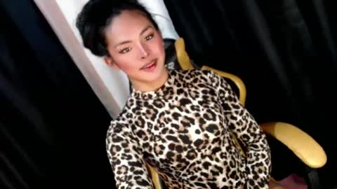 Snapshot of girlcock_dominantfucker chatting on December 2024 08:00:02 PM queen ronna online show from December 2024 08:00:02 PM