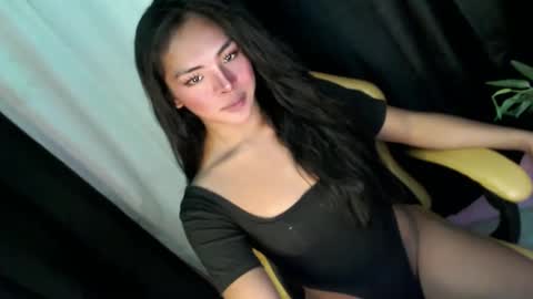 Snapshot of girlcock_dominantfucker chatting on December 2024 08:33:01 AM queen ronna online show from December 2024 08:33:01 AM