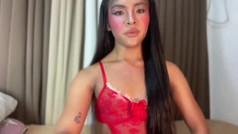 queen ronna online show from January 2026 04:01:02 PM