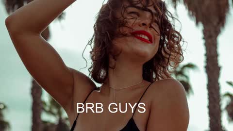 Snapshot of girlnextd00r_ chatting on December 2024 09:28:02 AM Hanna online show from December 2024 09:28:02 AM