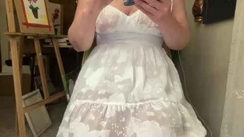 Marina online show from September 2025 01:51:02 AM