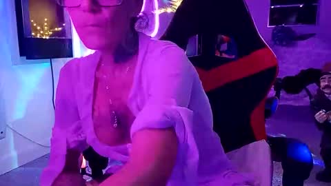 girls227445638252 online show from November 2025 04:34:02 AM