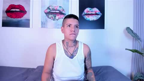 girls_inlove online show from November 2025 11:53:01 AM