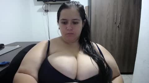 Snapshot of girlspleasure69x chatting on January 2025 12:04:02 PM Ela online show from January 2025 12:04:02 PM