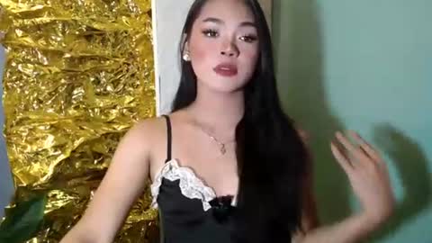 Precious online show from October 2025 12:14:02 PM