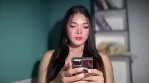 Precious online show from November 2025 02:19:01 PM