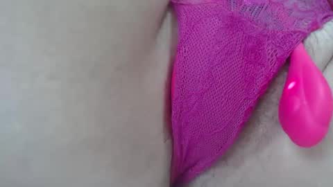 Snapshot of girlvictoria chatting on October 2025 01:32:01 PM Victoria online show from October 2025 01:32:01 PM