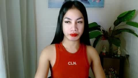 Snapshot of girlwhobelieveinmagic chatting on March 2025 06:19:02 PM Callmenor online show from March 2025 06:19:02 PM