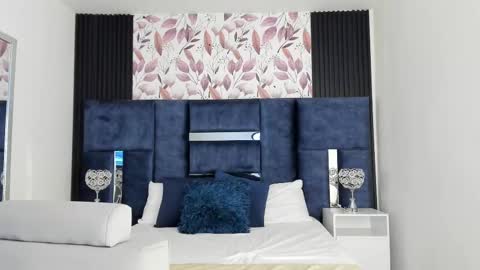     online show from February 2025 10:43:02 AM