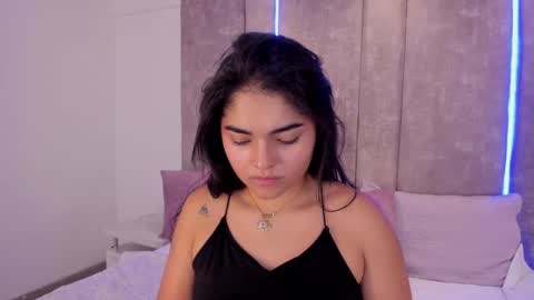     online show from March 2025 05:01:01 PM