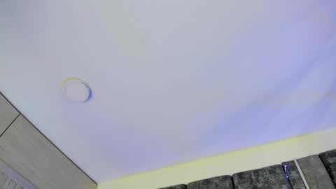     online show from October 2025 10:14:02 AM