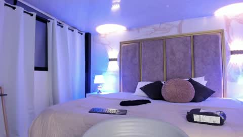     online show from March 2026 10:20:02 AM