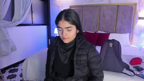     online show from April 2026 07:20:01 AM