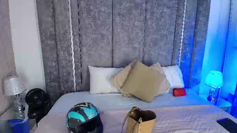 Snapshot of giselamaru chatting on July 2026 10:46:01 AM online show from July 2026 10:46:01 AM