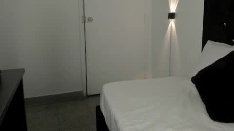 Gisell online show from February 2026 12:53:02 PM