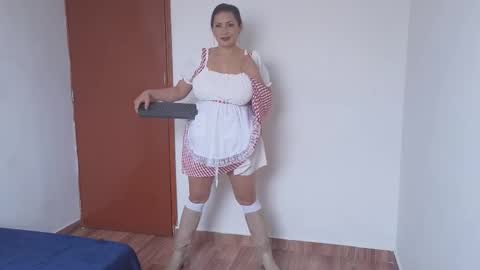 Giselle  online show from September 2025 06:13:02 PM