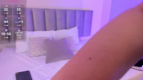   online show from December 2024 12:41:01 AM