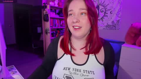 AlexaMillis online show from January 2025 09:04:01 PM