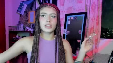 Snapshot of giulietta_mon chatting on December 2024 01:13:02 AM Giulietta online show from December 2024 01:13:02 AM