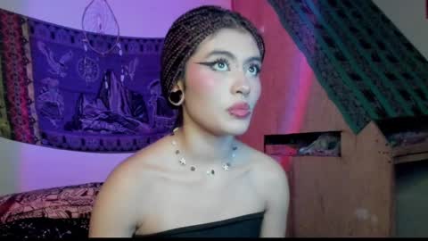 Snapshot of giulietta_mon chatting on January 2025 03:32:02 AM Giulietta online show from January 2025 03:32:02 AM