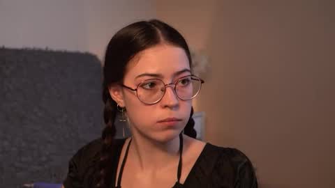 Agness online show from February 2026 02:57:01 PM