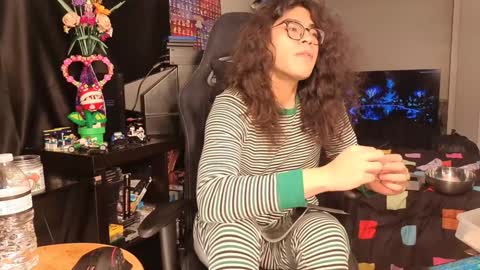 glaceon9 online show from February 2025 12:39:01 PM