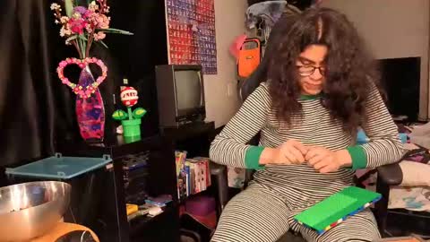 glaceon9 online show from March 2025 09:42:02 PM