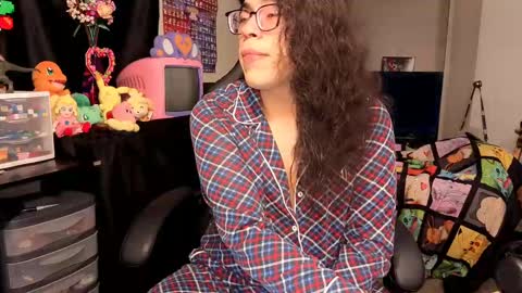 glaceon9 online show from October 2025 02:37:01 PM