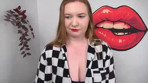 Nikki online show from February 2026 06:31:01 PM