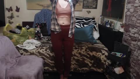 Glamourhottie online show from April 2026 08:01:02 AM