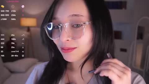 Sandra  online show from February 2026 06:47:02 PM