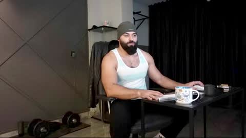 Matthew .. for short call me Matt online show from December 2024 04:19:02 PM