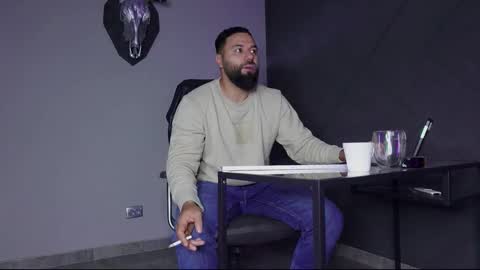 Matthew .. for short call me Matt online show from September 2025 03:41:02 AM