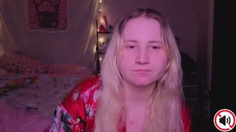 Glitch online show from December 2025 12:21:02 PM