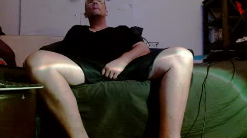 glitterstud online show from April 2026 01:41:02 PM