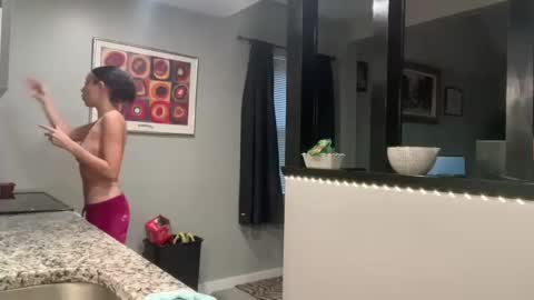 Baby Bimbo online show from October 2025 09:37:01 PM