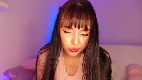 Mimi online show from December 2024 07:19:02 PM