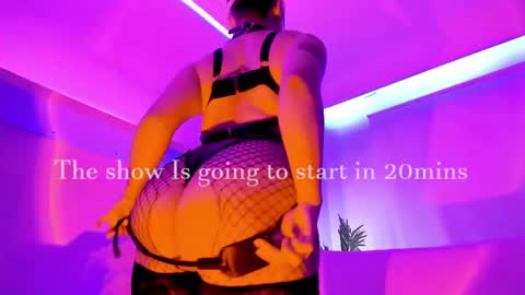 Snapshot of gloomydoll chatting on May 2026 10:04:02 PM Mimi online show from May 2026 10:04:02 PM