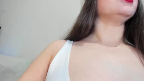 Gloria online show from December 2024 08:21:02 PM