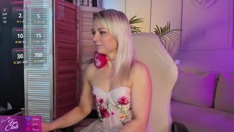 Snapshot of gloria_lovely chatting on January 2025 10:58:01 AM Gloria online show from January 2025 10:58:01 AM