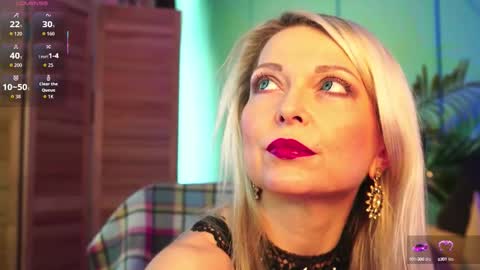 Snapshot of gloria_lovely chatting on September 2025 11:10:01 AM Gloria online show from September 2025 11:10:01 AM