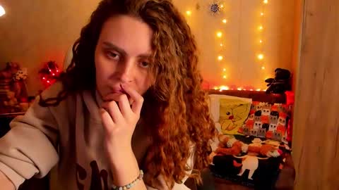 Gloria Wood online show from December 2024 05:44:01 PM