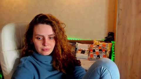 Gloria Wood online show from February 2025 06:53:01 PM