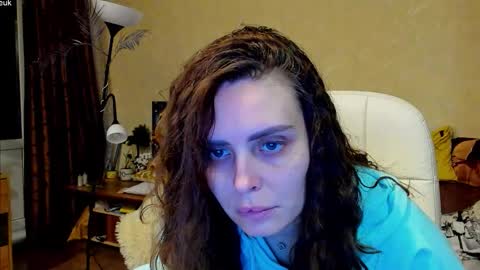 Gloria Wood online show from October 2025 04:55:01 PM