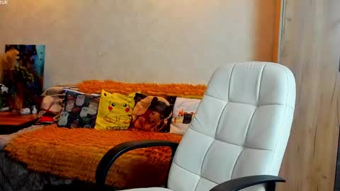 Gloria Wood online show from May 2026 08:16:01 PM