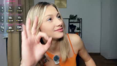 Cherry online show from October 2025 07:31:01 AM