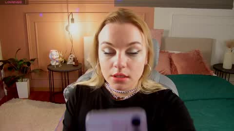 Margo online show from April 2026 12:52:02 AM